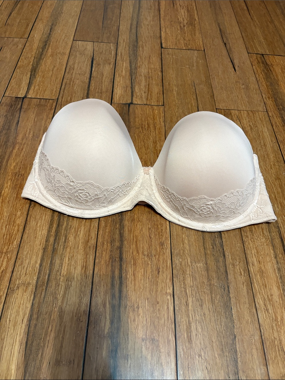 Torrid Curve Size 42H Nude Lace Push Up Strapless Underwire Padded Bra